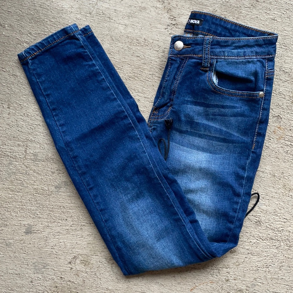 Fashion Nova Lace-up Cutout Skinny Jeans